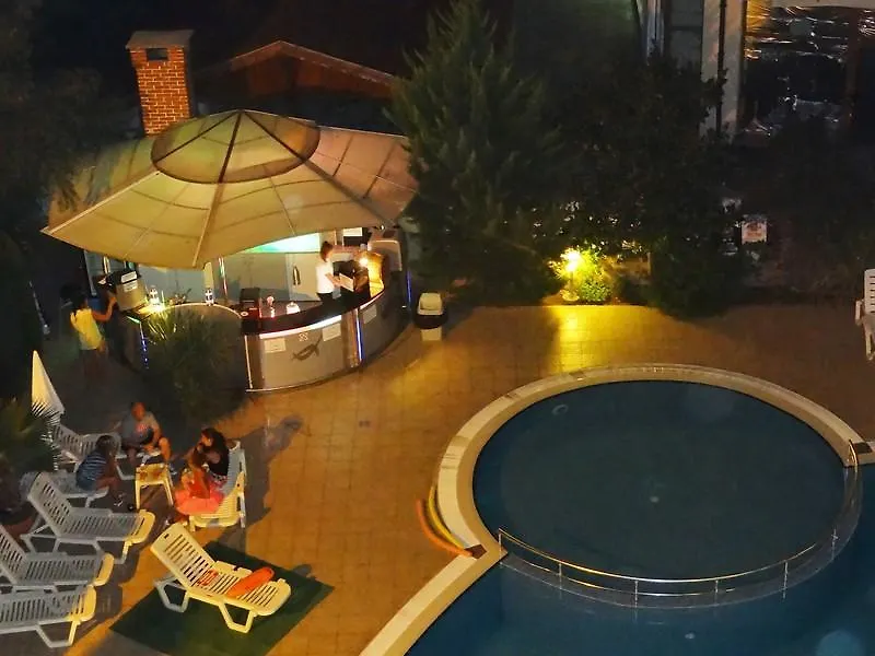 Hotel Boomerang - Sunny Beach 3*,