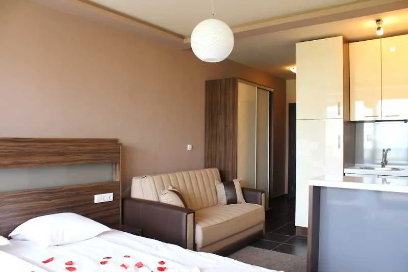 Hotel Boomerang - Sluneční pobřeží 3*,  Bulharsko