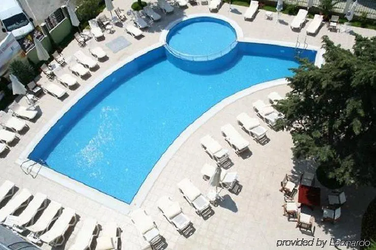 Hotel Boomerang - Napospart 3*,