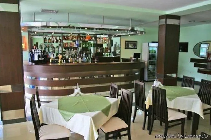 Hotel Boomerang - Sluneční pobřeží